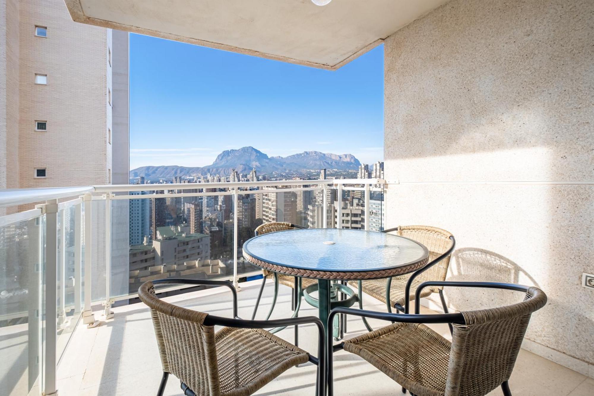 Tower San Remo 9-E Apartment Levante Beach Бенидорм Екстериор снимка