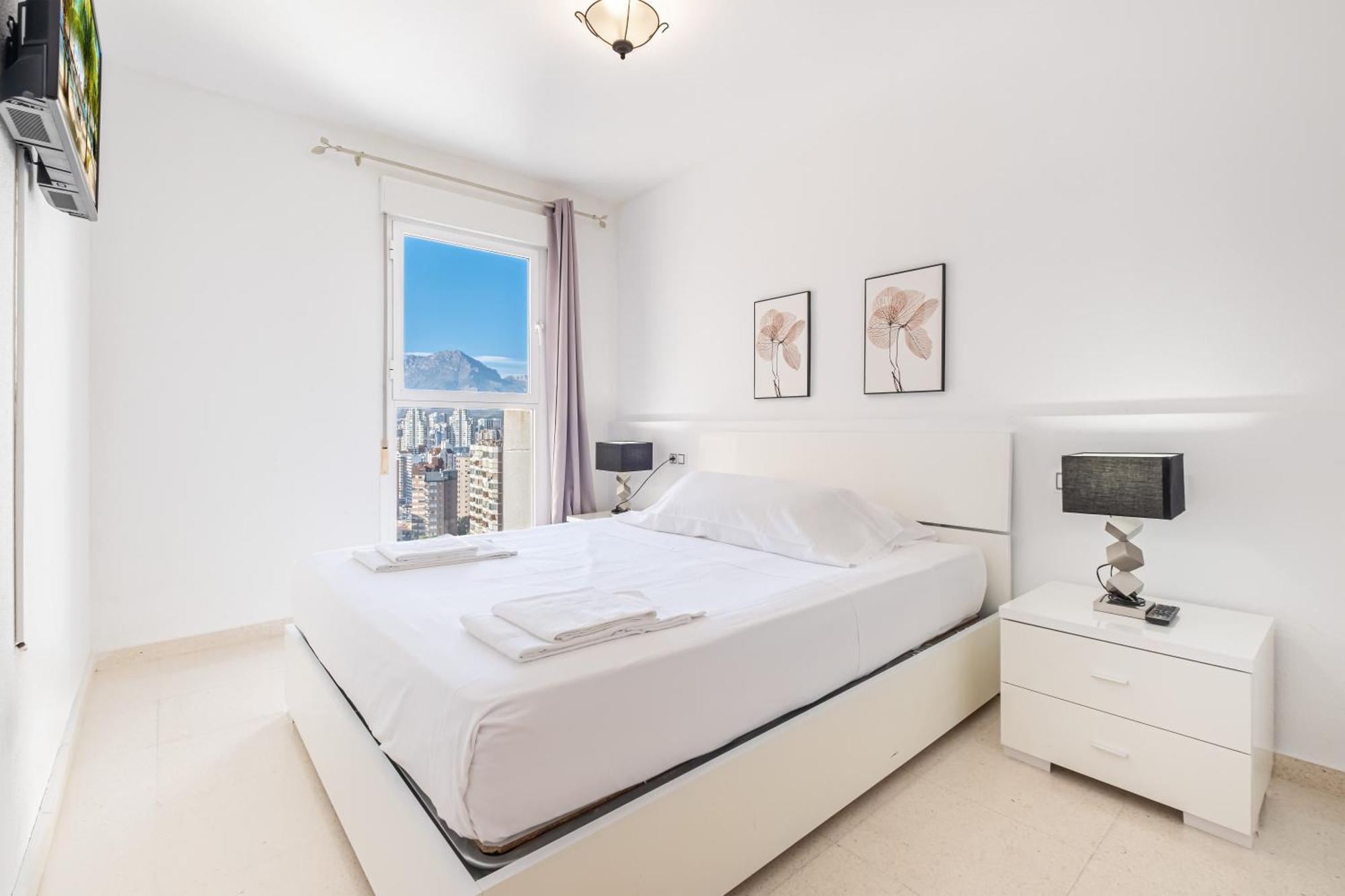 Tower San Remo 9-E Apartment Levante Beach Бенидорм Екстериор снимка