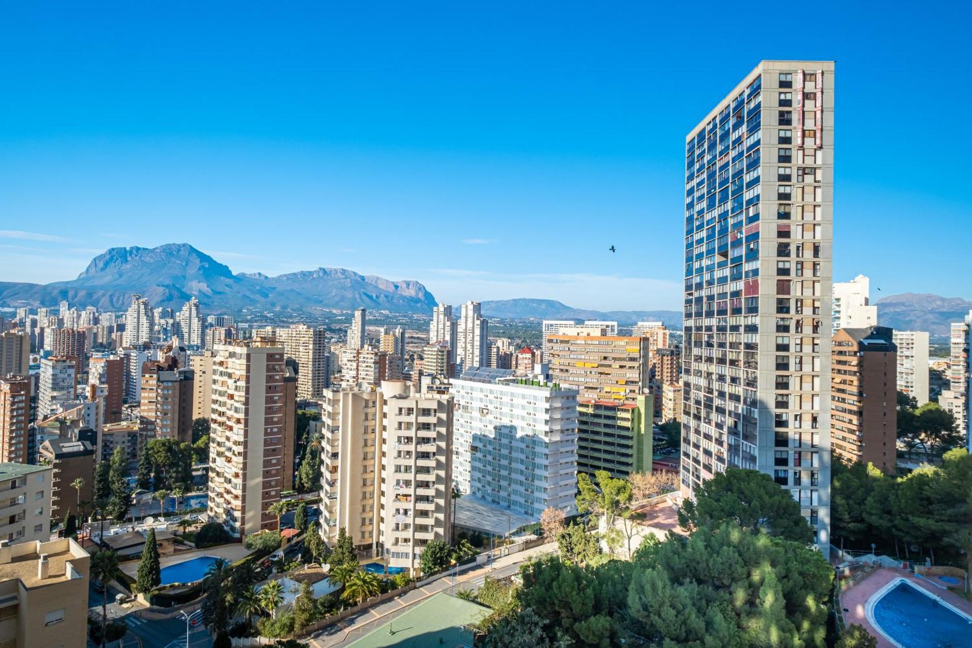 Tower San Remo 9-E Apartment Levante Beach Бенидорм Екстериор снимка